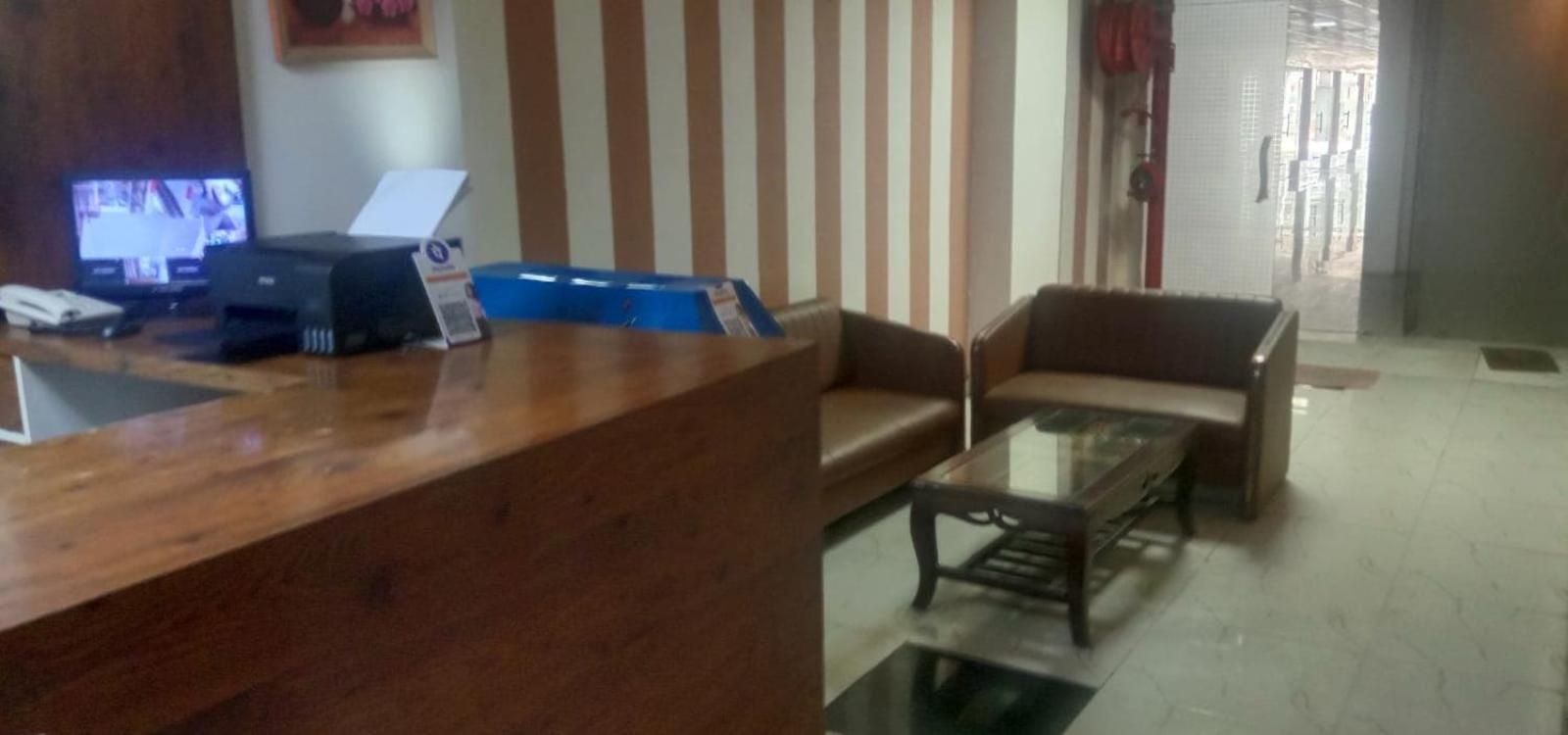 Palwal Hotel O The Paris Hotel מראה חיצוני תמונה